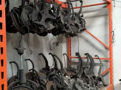 Más repuestos disponibles