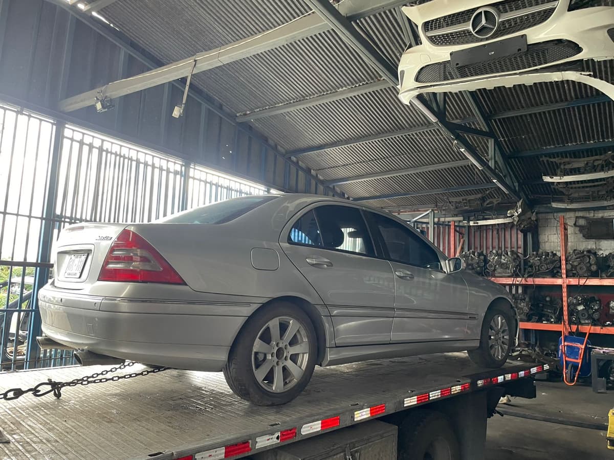 Mercedes-Benz Clase C320 2002