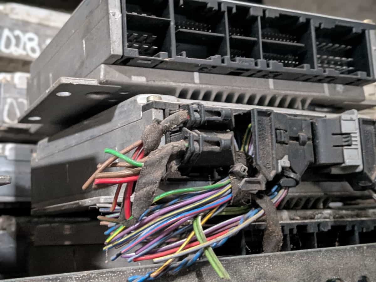 Sistema Eléctrico Mercedes-Benz - Repuestos Villalobos